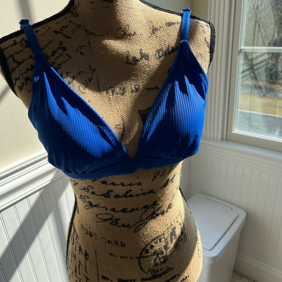 5 Xhilaration Bkini Tops - Picture 10 of 13